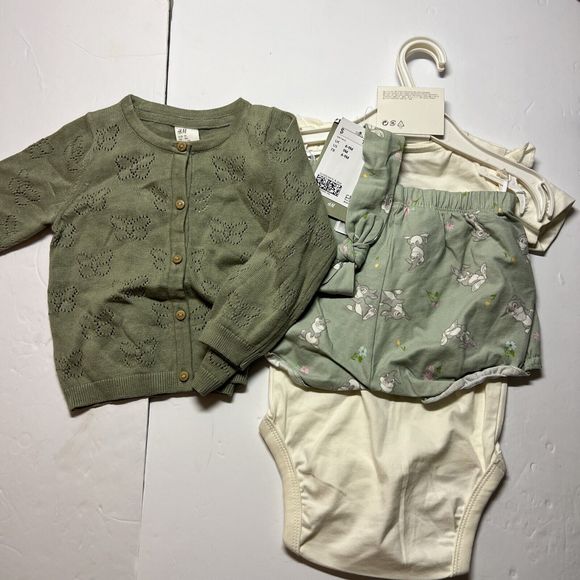 Lot NWT Kids Clothing H&M Size 6-9 Months #14 - Picture 4 of 4